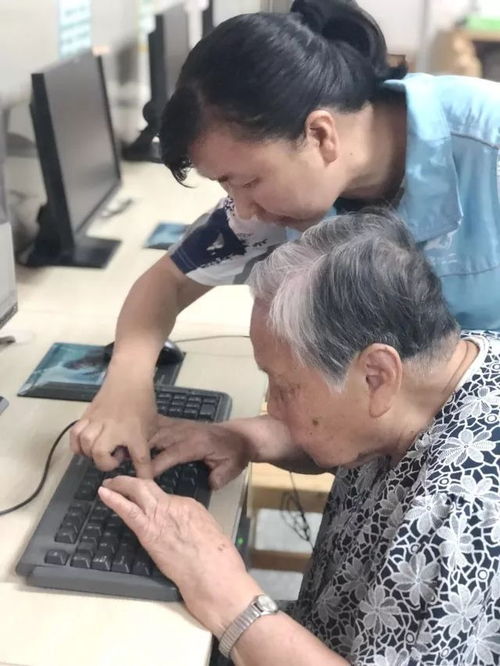 定格美好瞬間 聚焦社工服務 | 展能社工攝影評選活動第一期 咨詢策劃服務